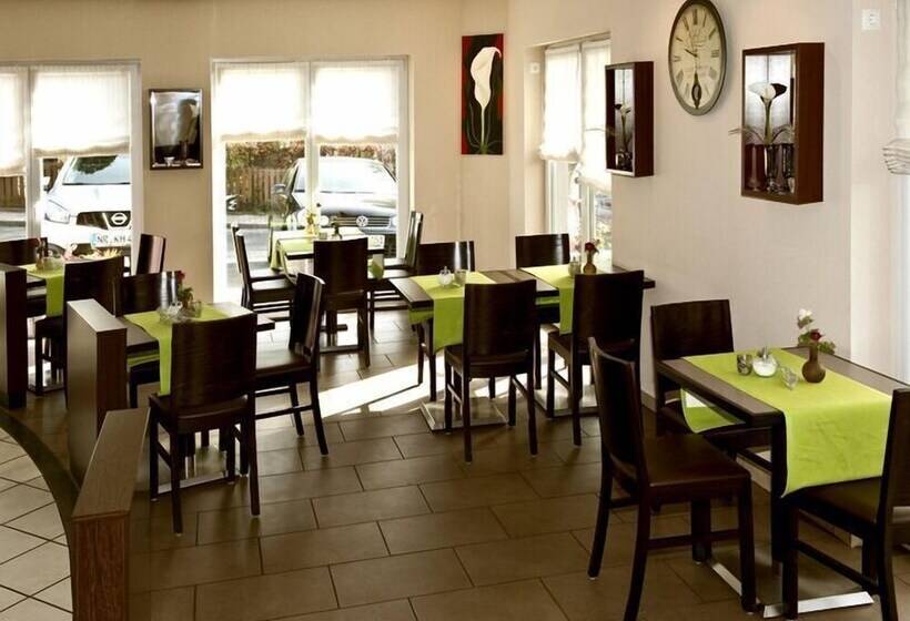 膳宿费 & Restaurant 4 Winden