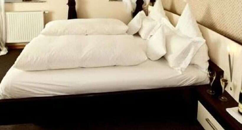 膳宿费 & Restaurant 4 Winden