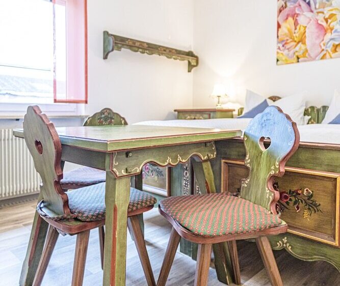 Пансион Weisses Rössl