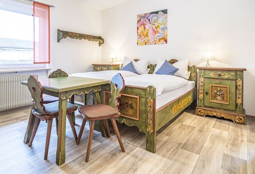 Пансион Weisses Rössl