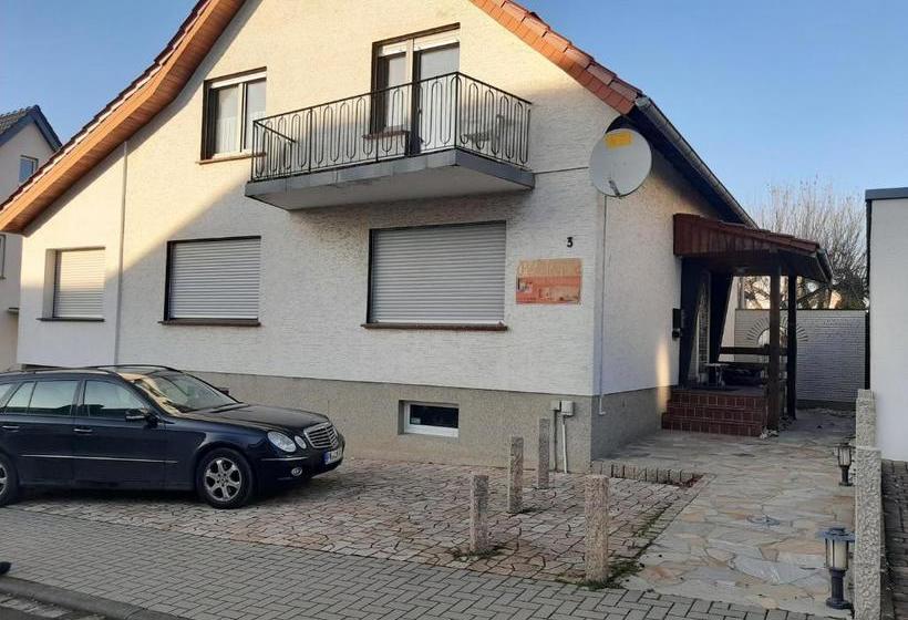 Haus Roseneck Pension Am Stadtrand