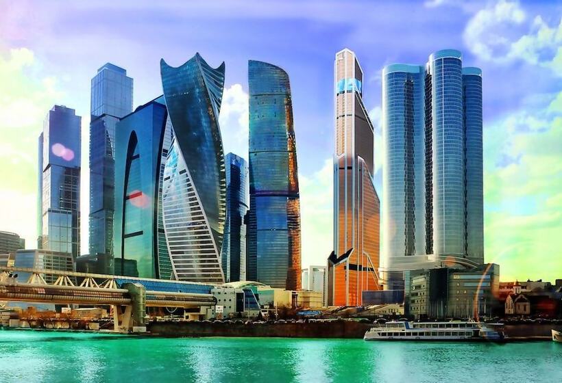 渡假胜地  Nemchinovka Park