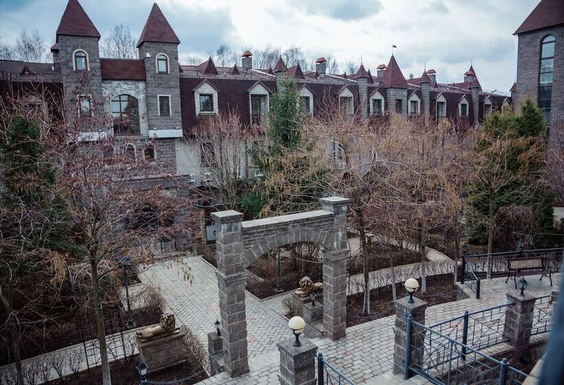 渡假胜地  Nemchinovka Park