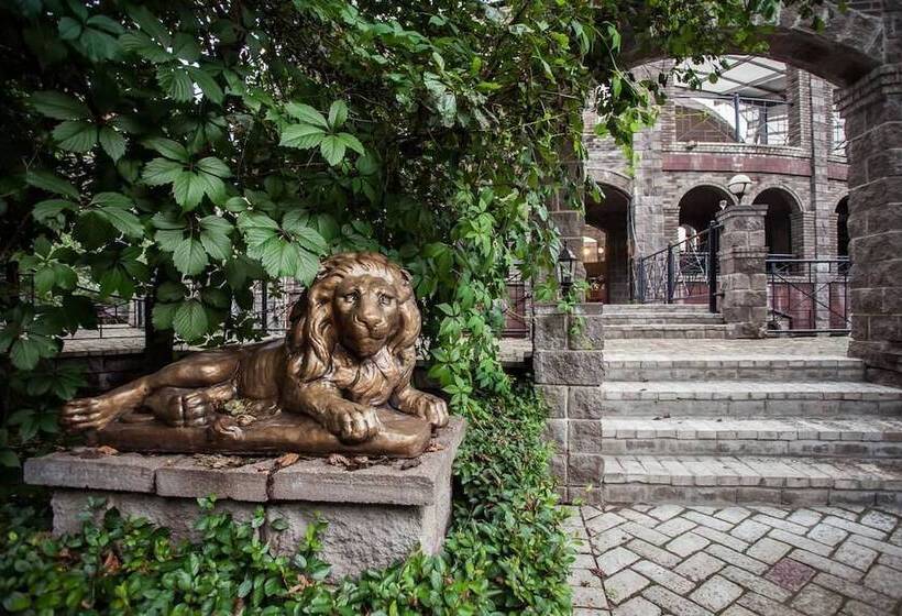 渡假胜地  Nemchinovka Park