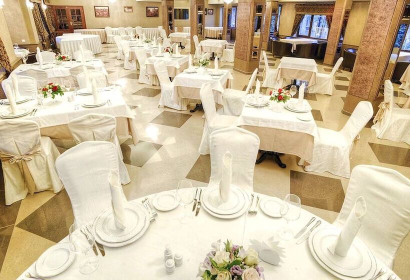 渡假胜地  Nemchinovka Park