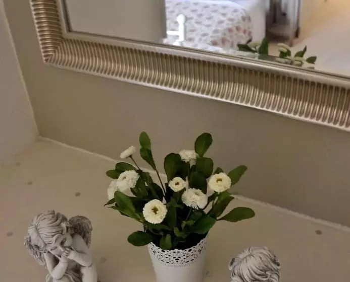 Aamiaismajoitus (B&B) Château De Matel