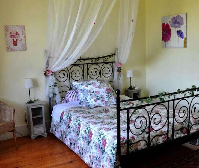 Bed and Breakfast Château De Matel