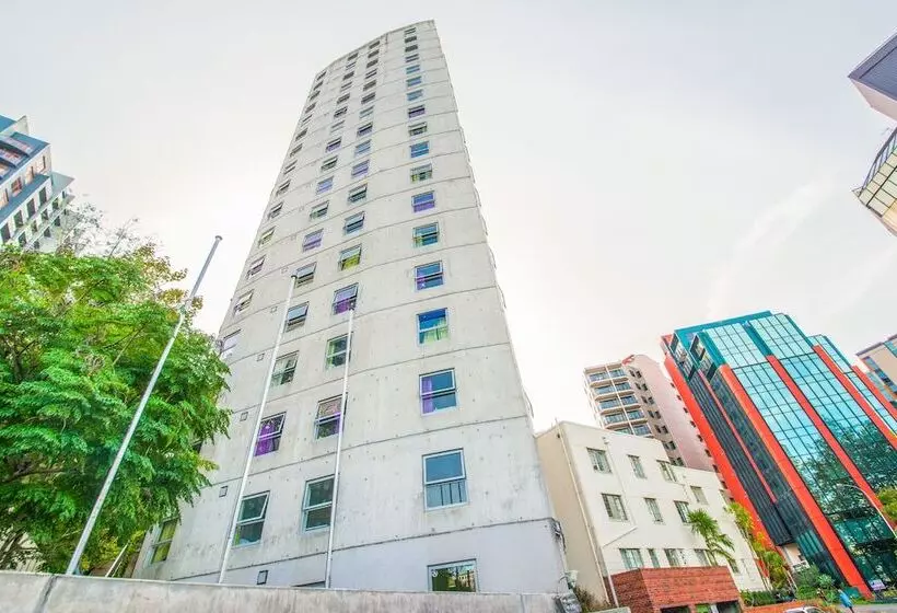 Columbia Apartments