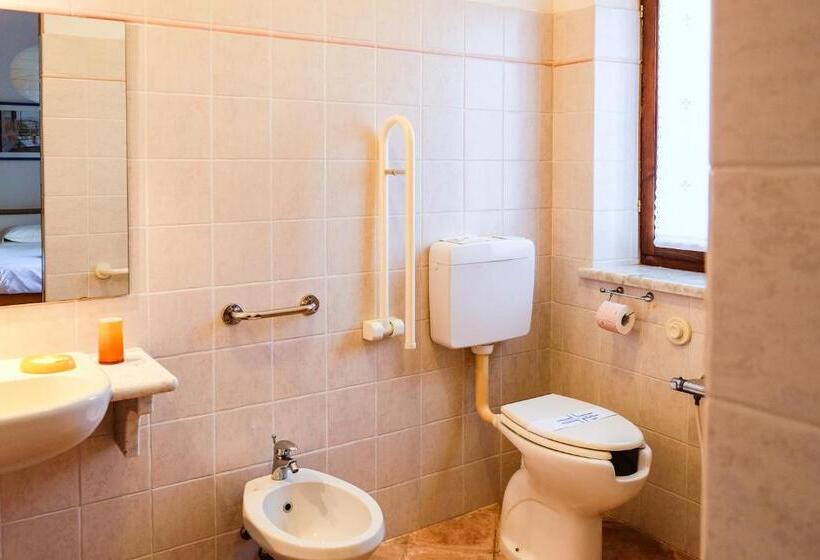 בית מלון כפרי Agriturismo Biologico Bulichella