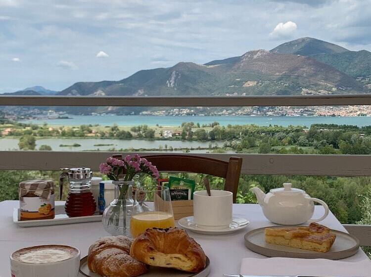 ホテル Agriturismo Forest B&b