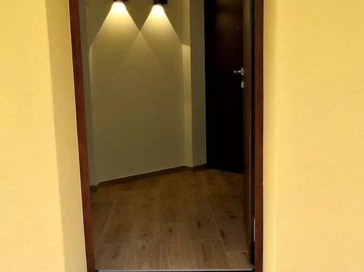 Hotelli Agriturismo Forest B&b