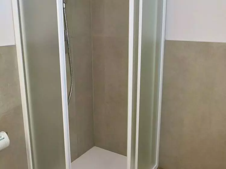 Hotelli Agriturismo Forest B&b