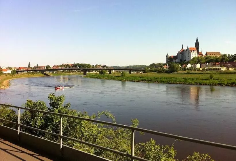 Hotelli An Der Porzellan Manufaktur Pension