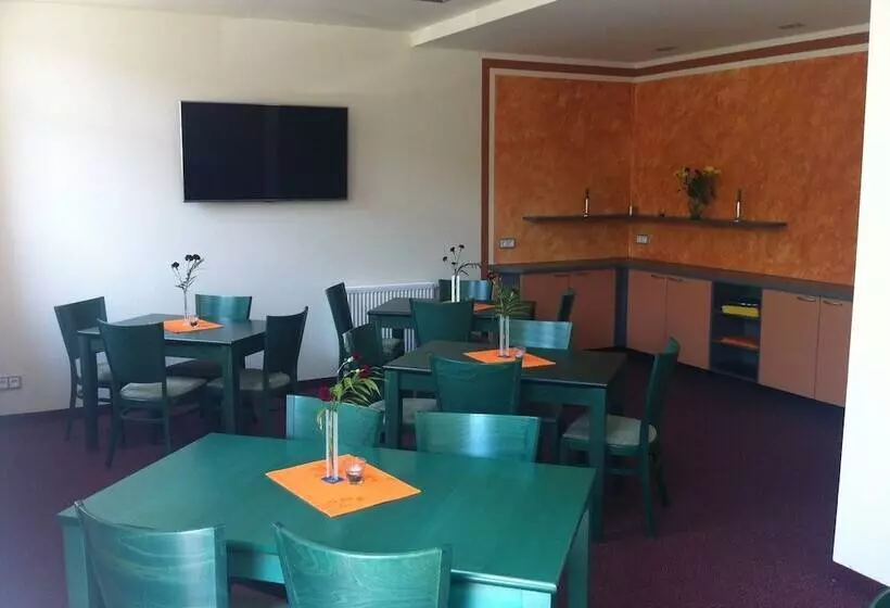 Hotelli An Der Porzellan Manufaktur Pension