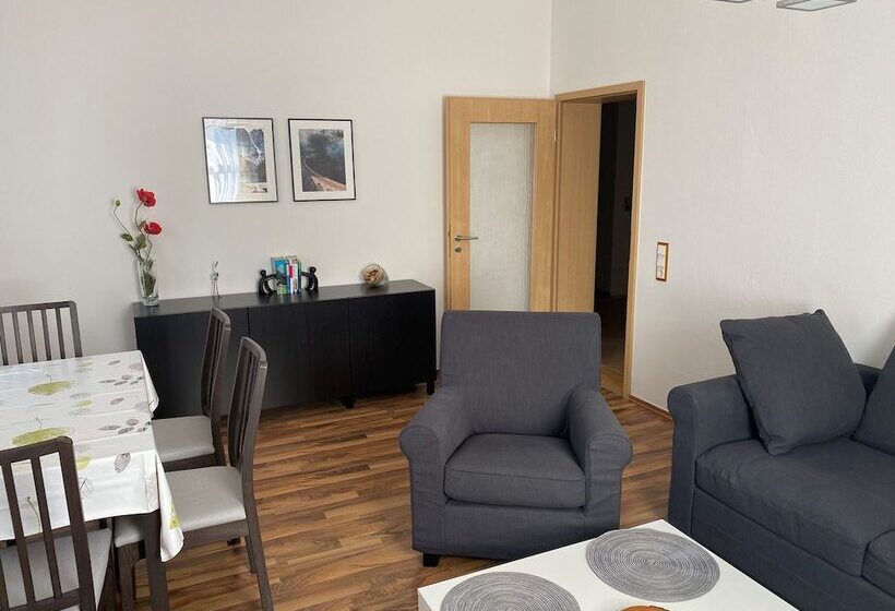 فندق An Der Porzellan Manufaktur Pension