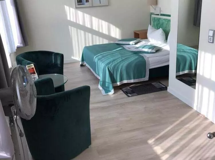 Hotelli An Der Porzellan Manufaktur Pension