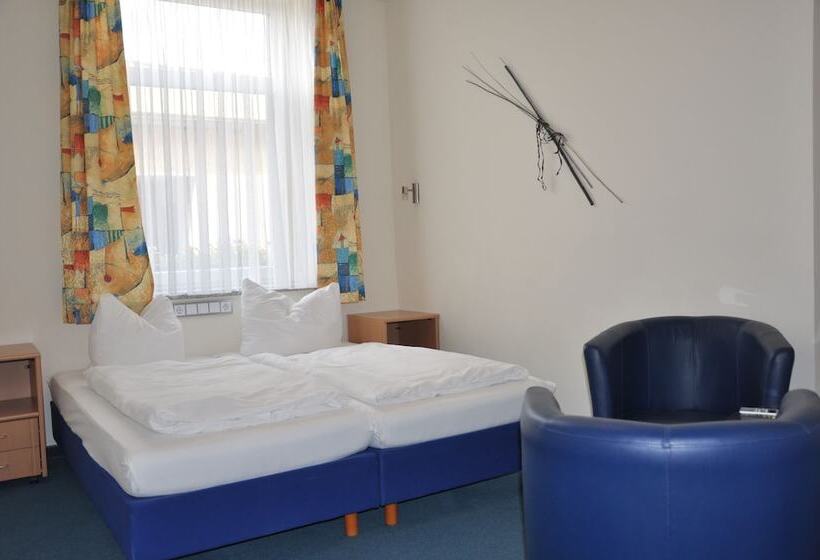 فندق An Der Porzellan Manufaktur Pension