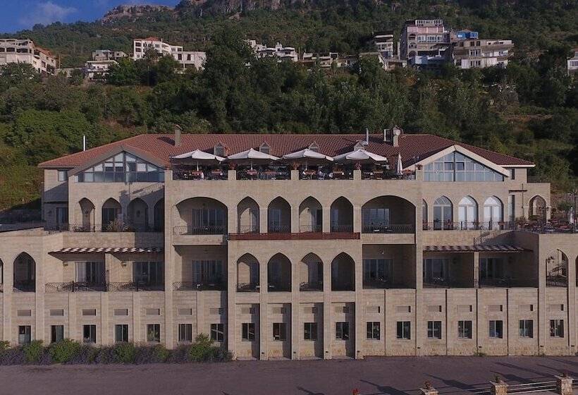 هتل Cherry Blossom Boutique