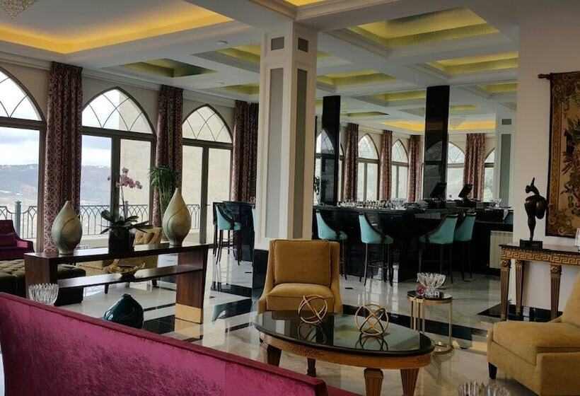 هتل Cherry Blossom Boutique