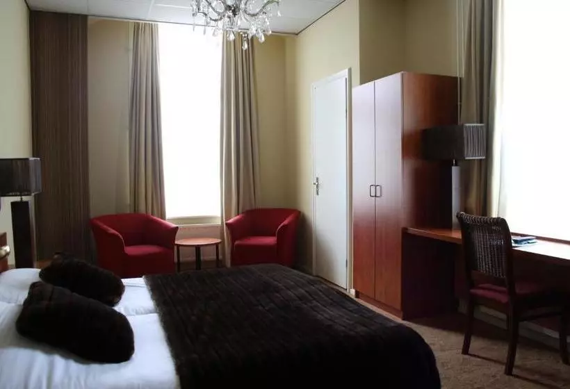 ホテル T Witte Hoes