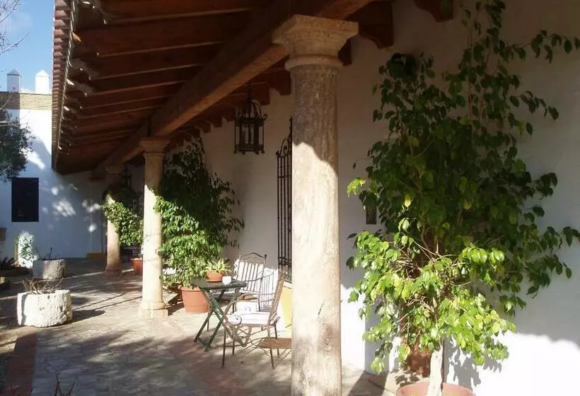 پانسیون Cortijo Los Monteros