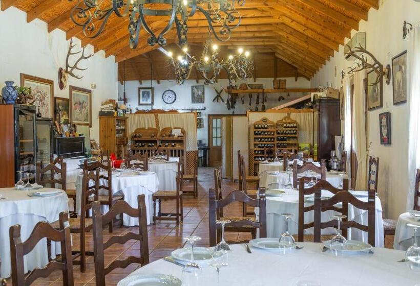 פנסיון Cortijo Los Monteros