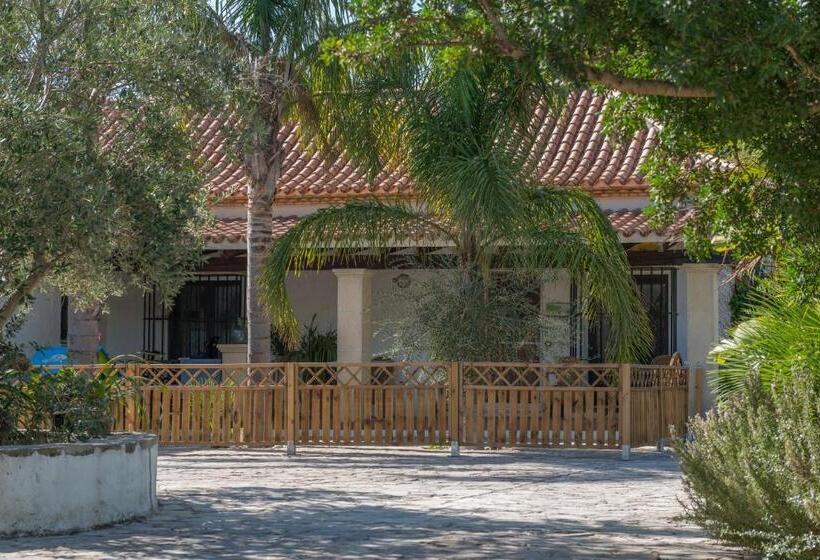 פנסיון Cortijo Los Monteros