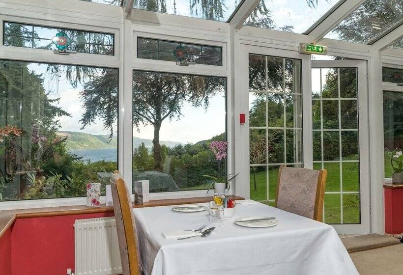 بنسيون Foyers Bay Country House