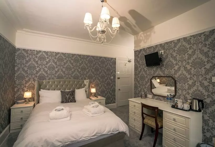 Majatalo Foyers Bay Country House