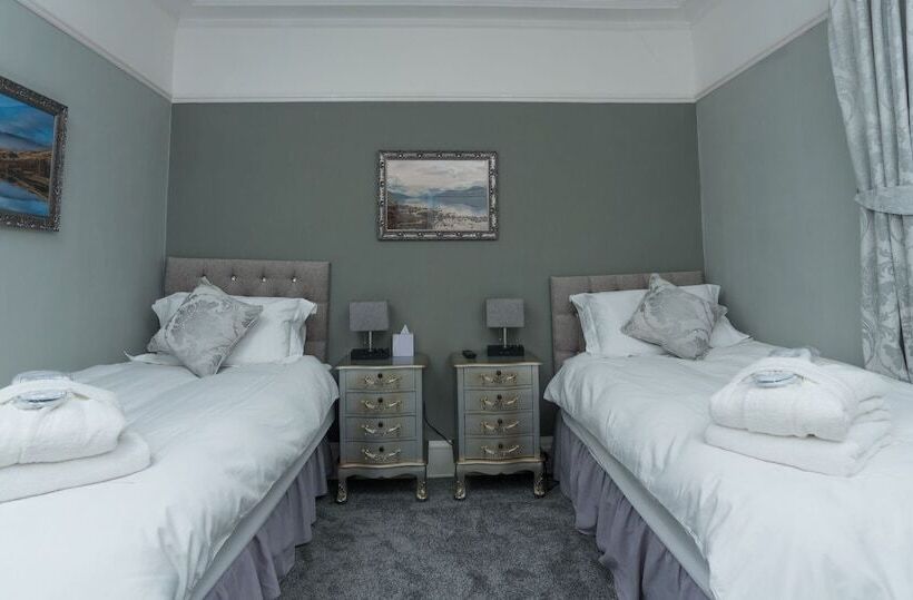 بنسيون Foyers Bay Country House