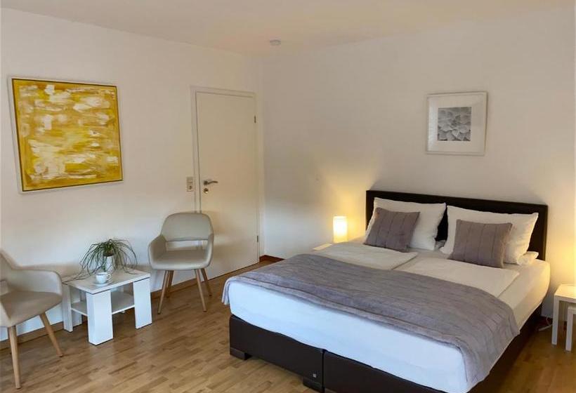 پانسیون Haus Von Hoegen