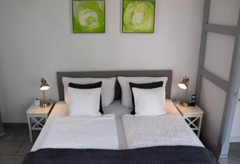 ペンション Haus Von Hoegen