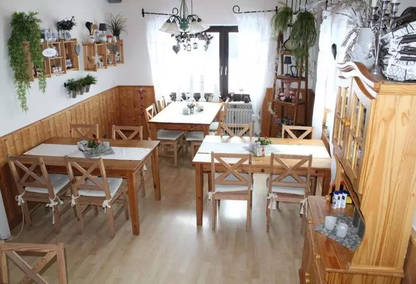 Majatalo Hildfelder Stübchen