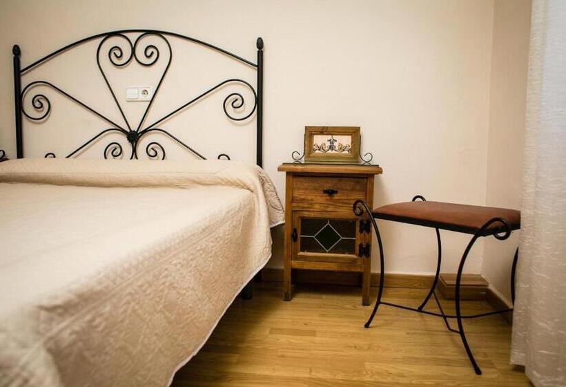 ペンション Hostal Restaurante El Paso