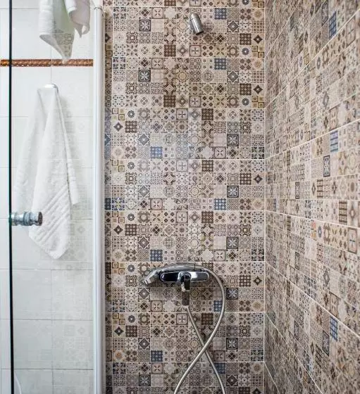 Majatalo Hostal Restaurante El Paso