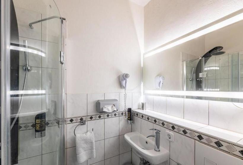 פנסיון Landgasthof Eschbacher Katz