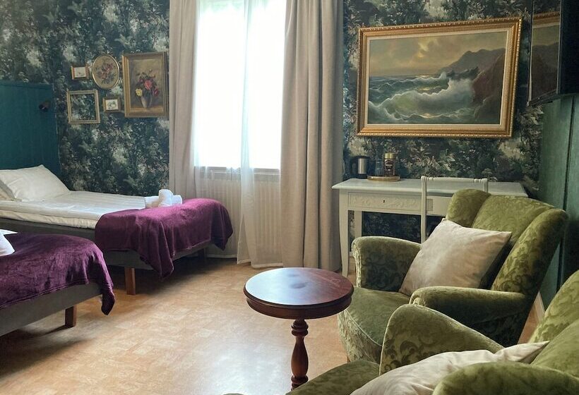 פנסיון Madam Blå