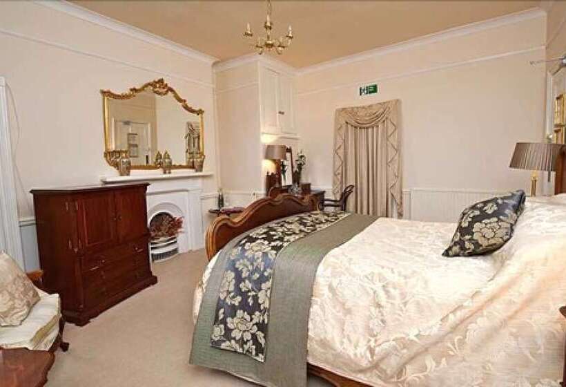 פנסיון Munstone House