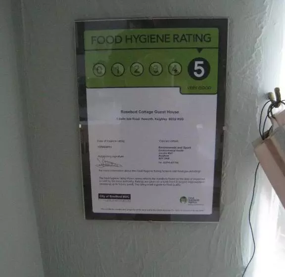 ペンション Rosebud Cottage Guest House