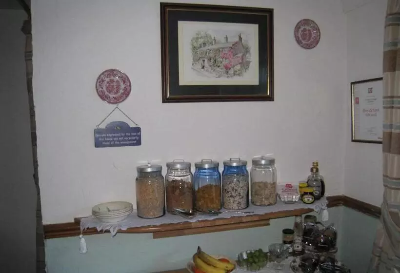 ペンション Rosebud Cottage Guest House