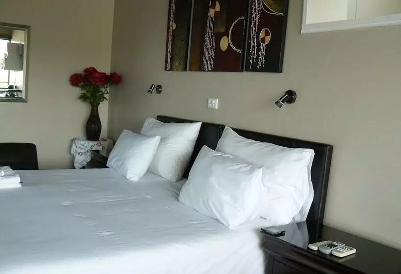 پانسیون See More Guest House