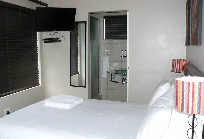 پانسیون See More Guest House
