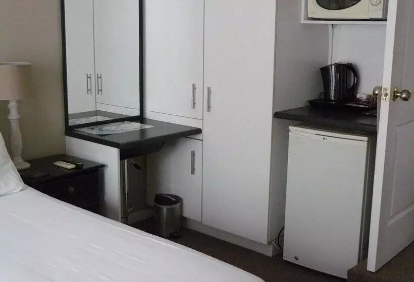 پانسیون See More Guest House