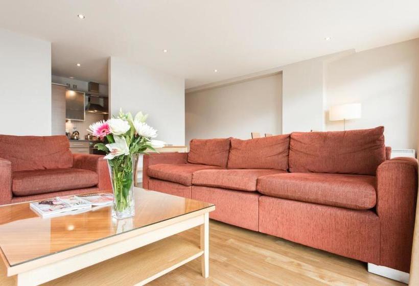 Premier Suites Nottingham