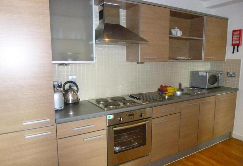 Premier Suites Nottingham