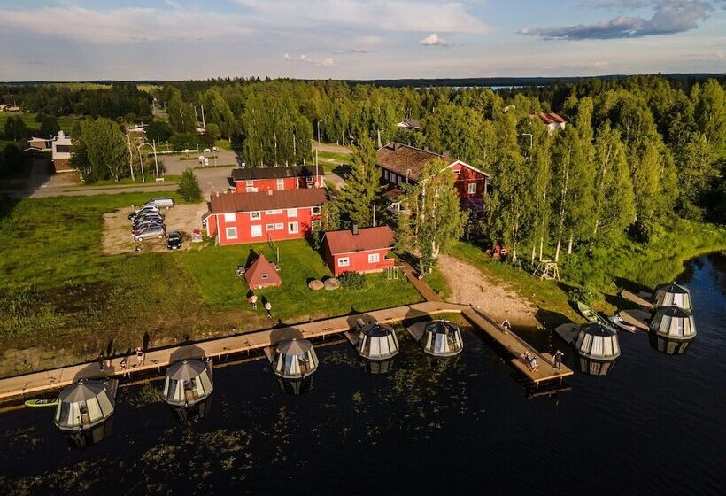 Общежитие Arctic Guesthouse & Igloos