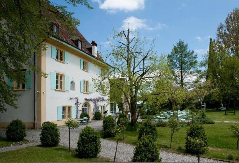 هاستل Schloss Ueberstorf Tafeln, Tagen, Träumen