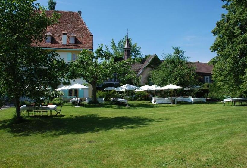 هاستل Schloss Ueberstorf Tafeln, Tagen, Träumen