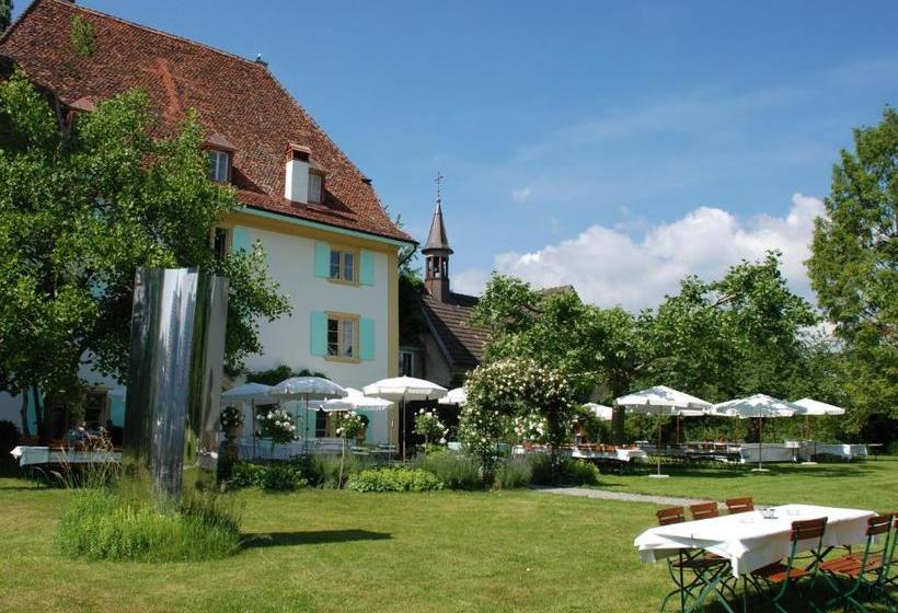 هاستل Schloss Ueberstorf Tafeln, Tagen, Träumen