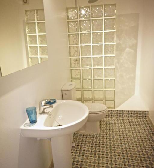 فندق صغير Sol Y Mar Surf Camp